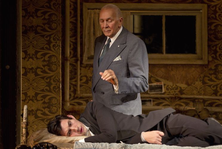 Frank Langella