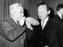 Frank Windsor