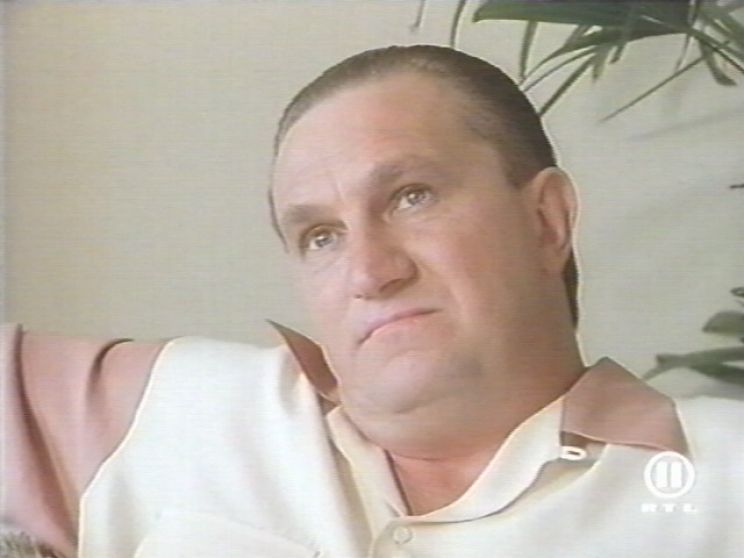 Frankie J. Holden
