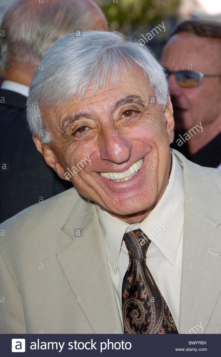 Fred Travalena