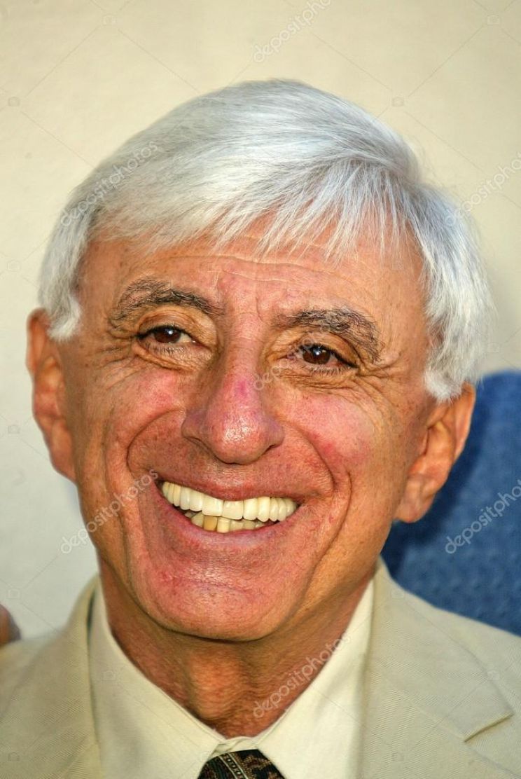Fred Travalena