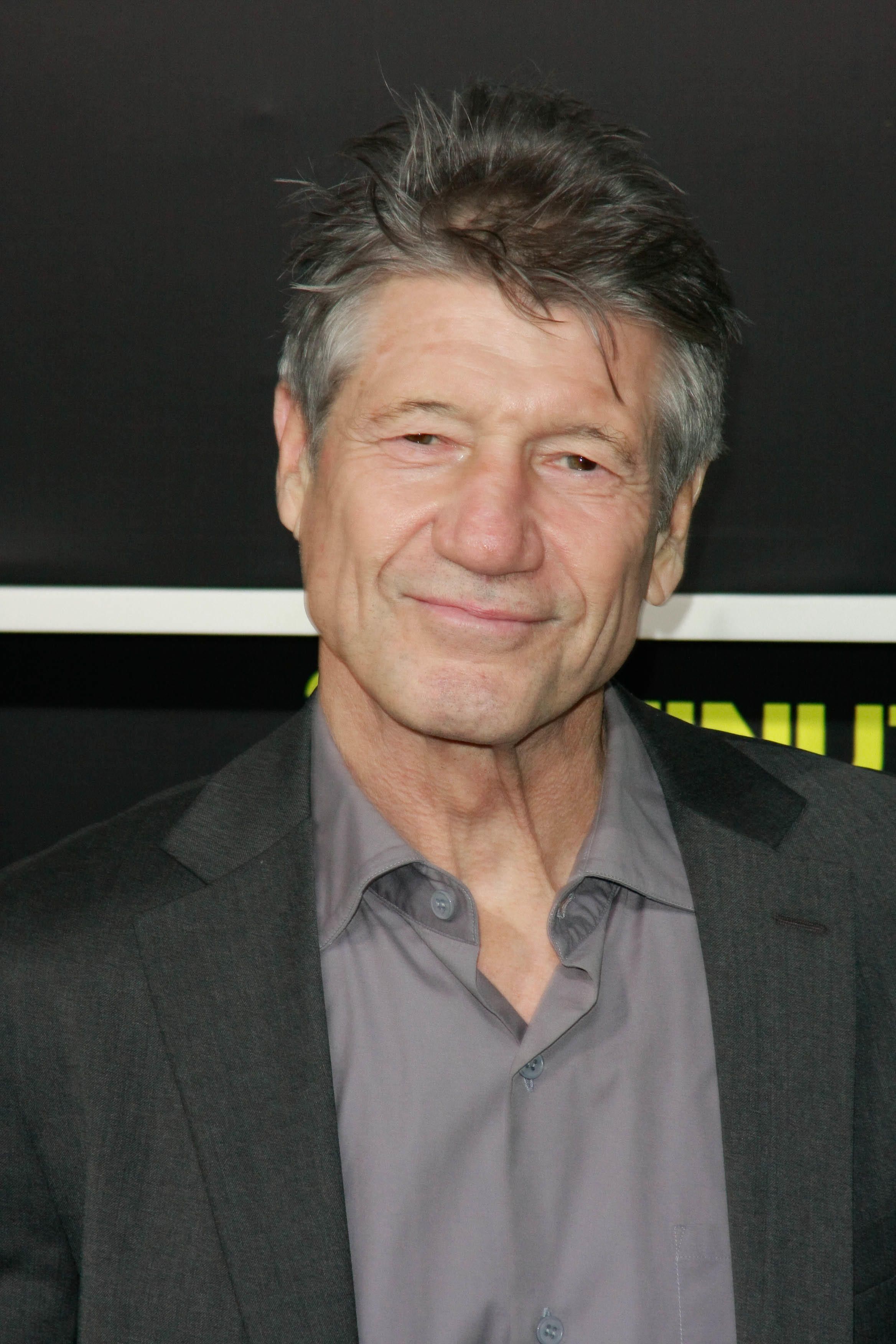 Fred Ward. 