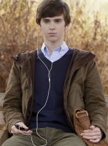 Freddie Highmore