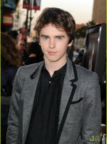 Freddie Highmore