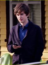 Freddie Highmore