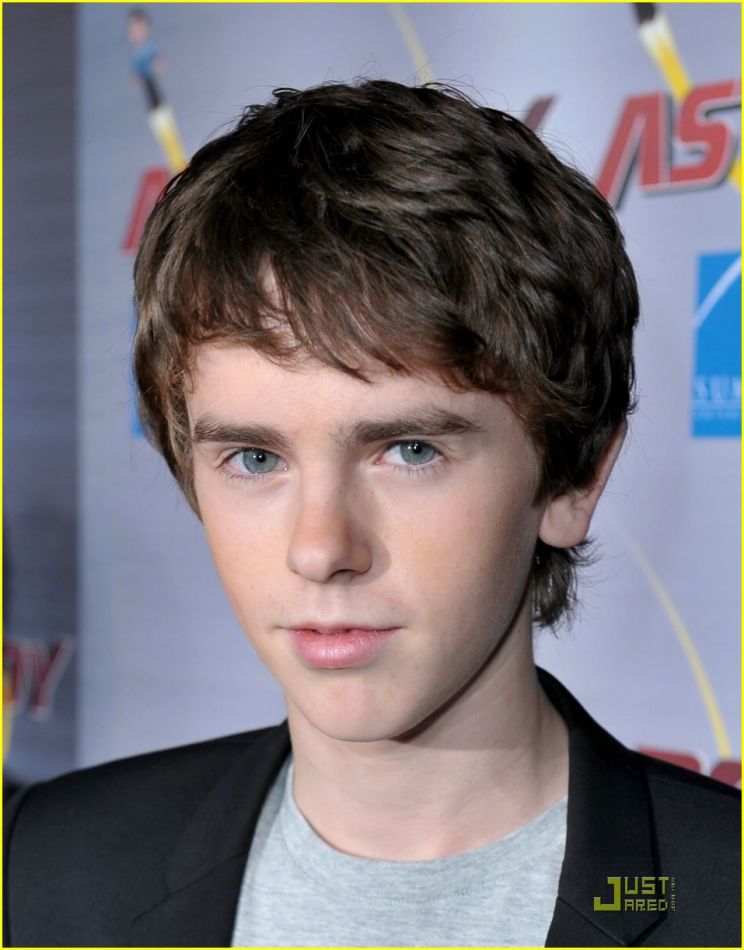 Freddie Highmore