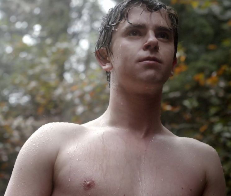 Freddie Highmore