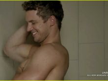 Freddie Stroma