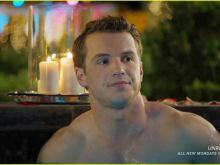Freddie Stroma
