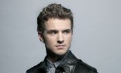 Freddie Stroma