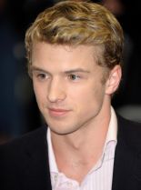 Freddie Stroma