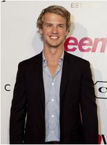 Freddie Stroma