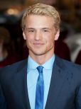 Freddie Stroma