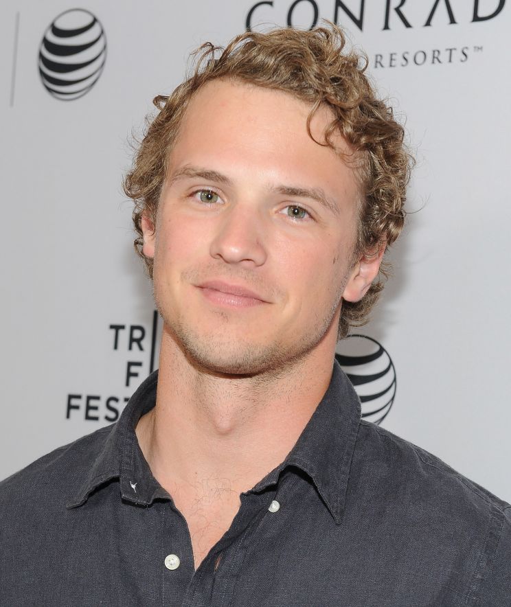 Freddie Stroma