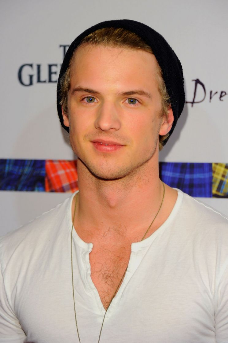 Freddie Stroma