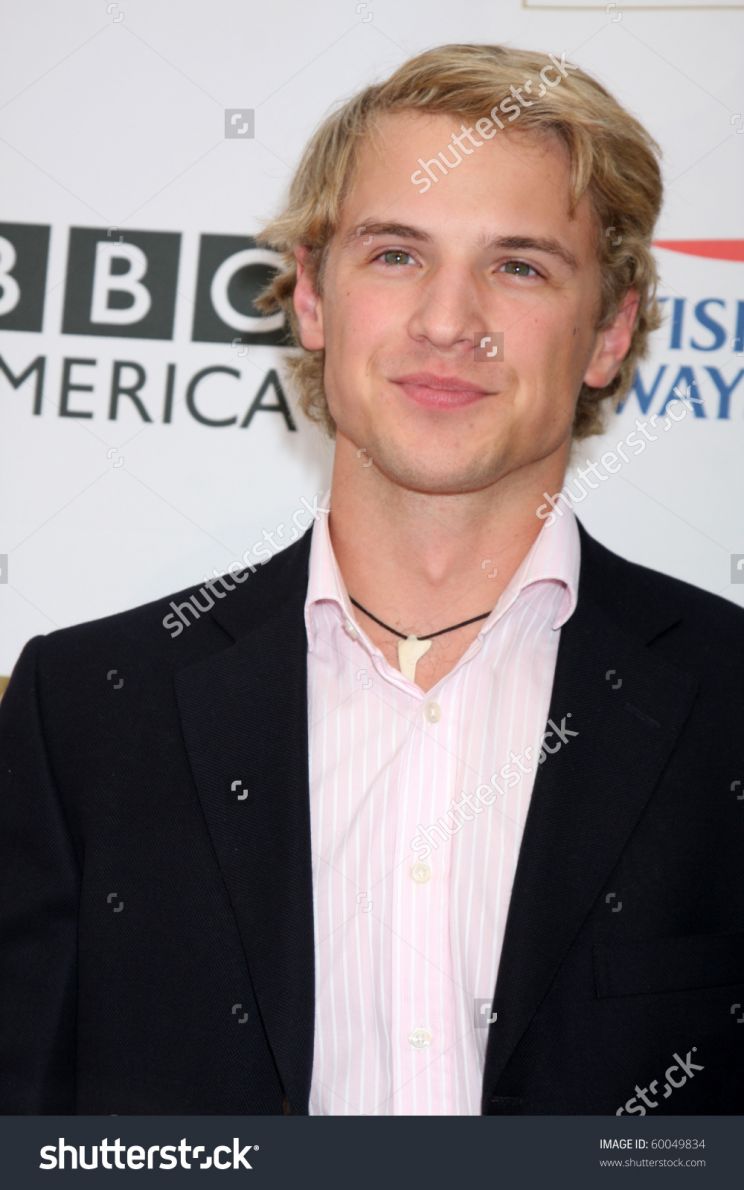 Pictures of Freddie Stroma