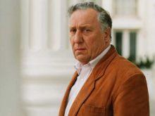 Frederick Forsyth