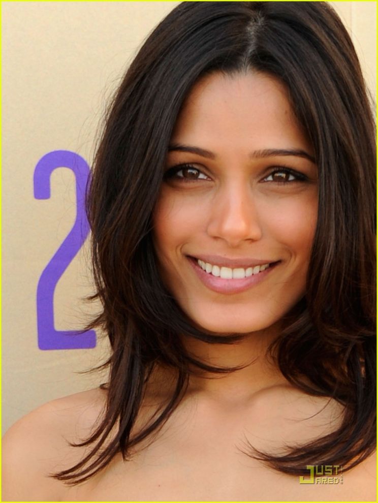 Freida Pinto