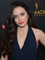 Freya Tingley photo