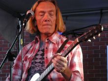 G.E. Smith