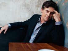 Gabriel Byrne