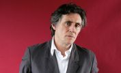 Gabriel Byrne