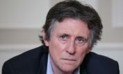 Gabriel Byrne