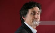 Gabriel Byrne