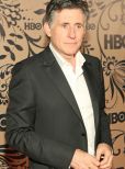 Gabriel Byrne