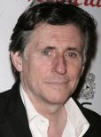 Gabriel Byrne