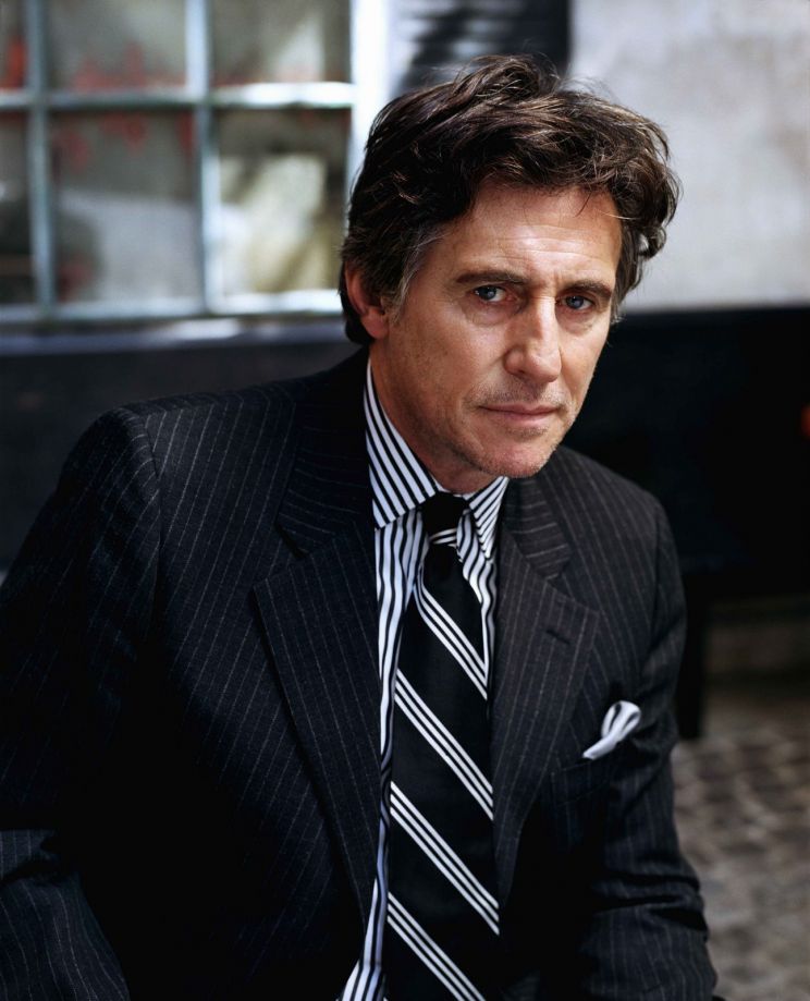 Gabriel Byrne