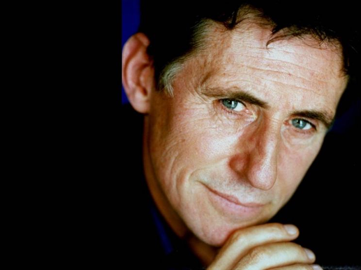 Gabriel Byrne