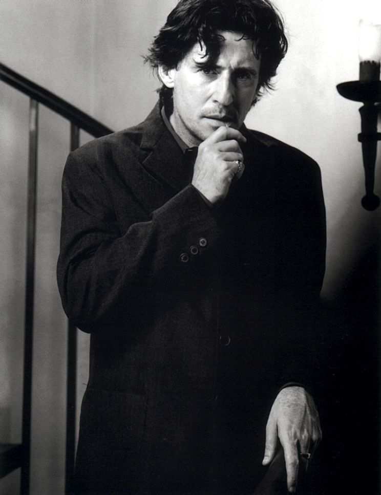 Gabriel Byrne