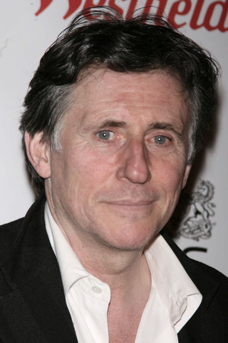 Gabriel Byrne