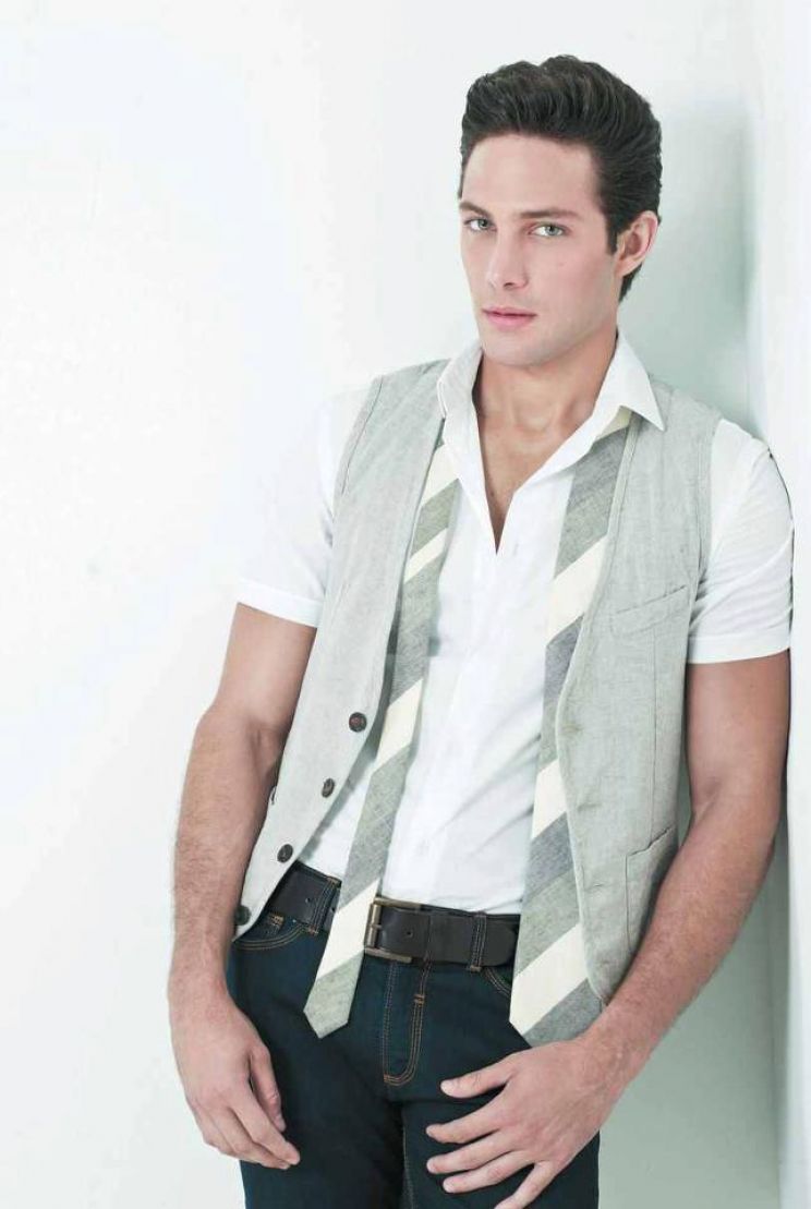 Gabriel Coronel