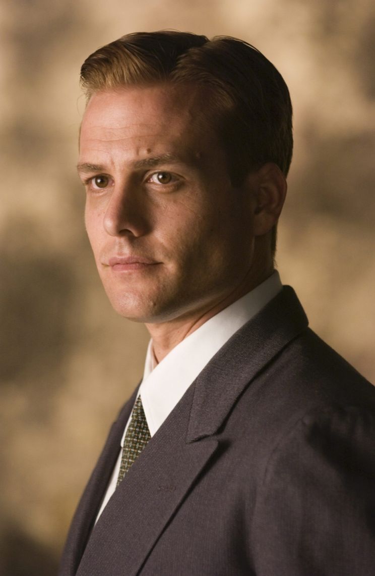 Gabriel Macht