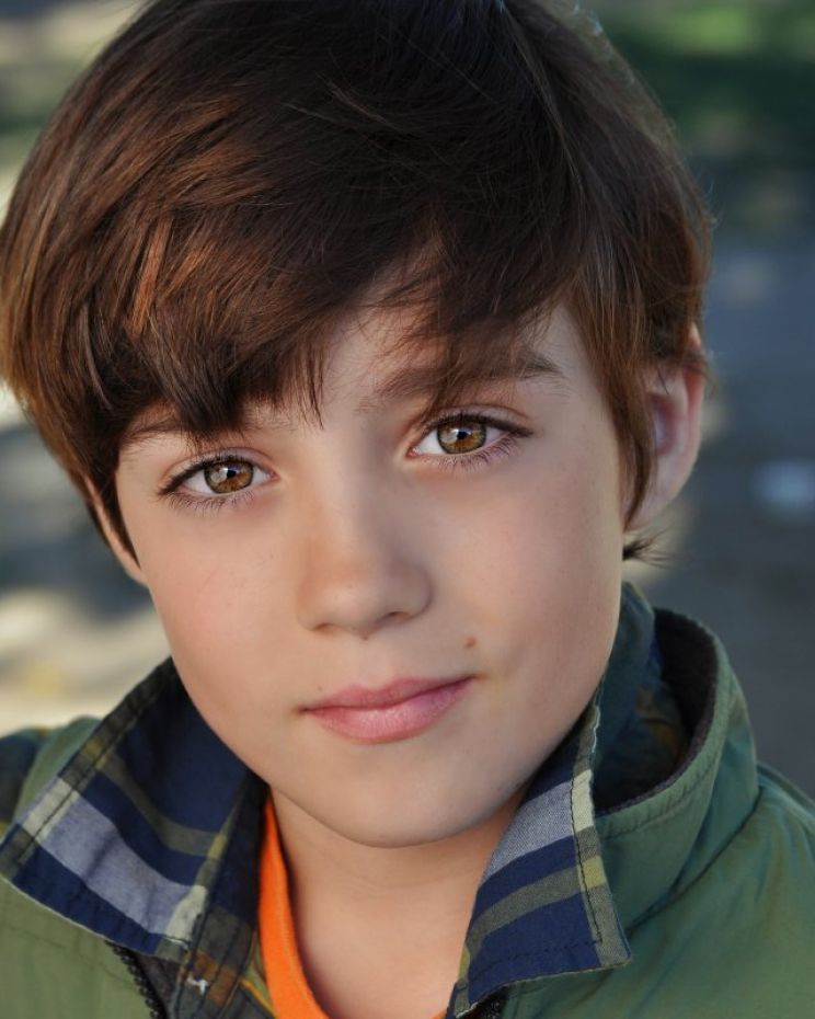 Cute boys. Гэбриел Саттл. Гэбриэл Саттл актер. Гэбриел 12 летний. Мальчик для бойлавера.