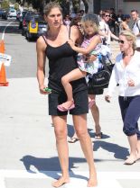 Gabrielle Reece #596095 picture (Portrait Medium)