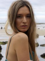 Gabrielle Rose #1018222 picture (Portrait Medium)