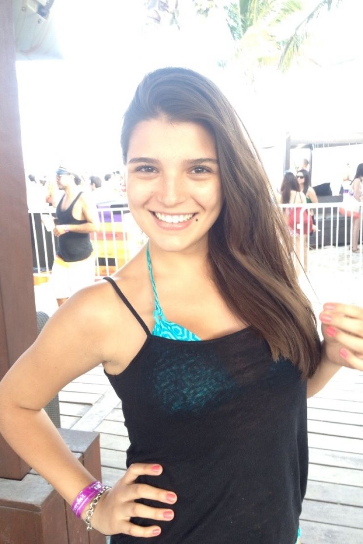 Gaby Mellado