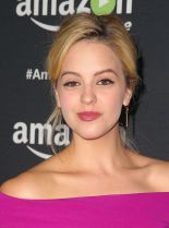 Gage Golightly photo