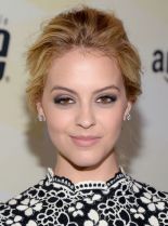 Gage Golightly photo