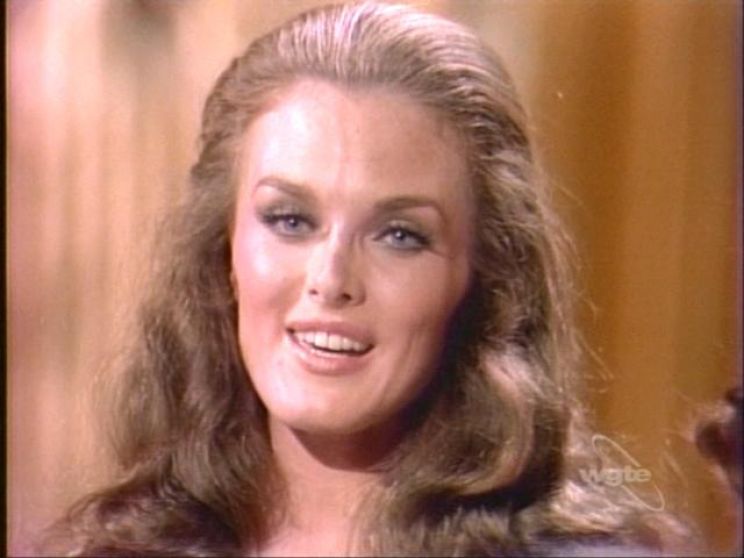 Gail Farrell