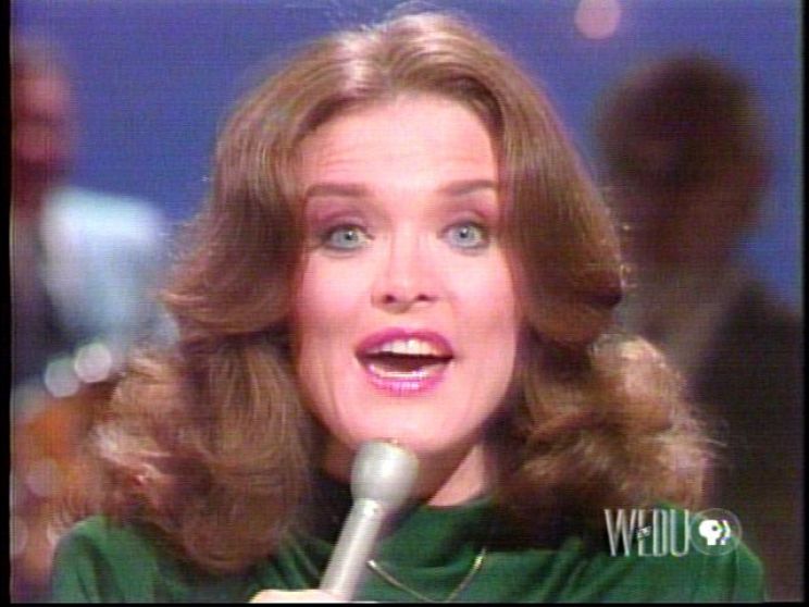 Gail Farrell