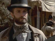 Garret Dillahunt