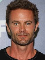 Garret Dillahunt