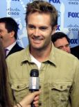 Garret Dillahunt