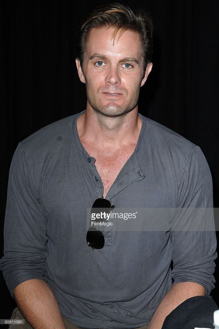 Garret Dillahunt