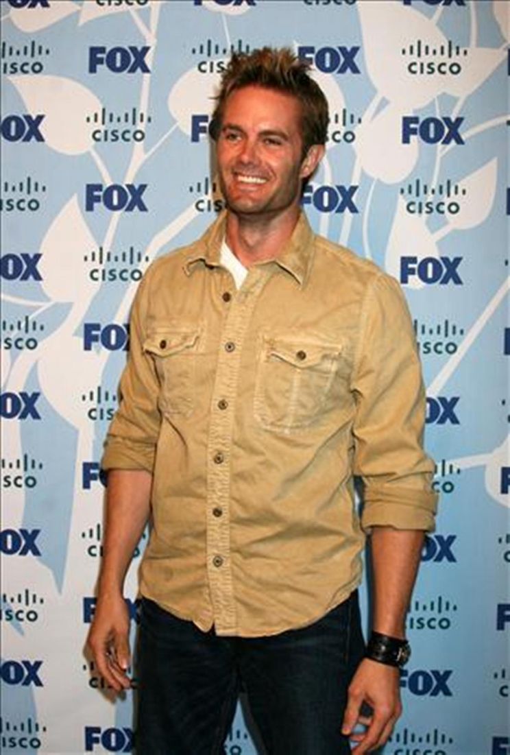 Garret Dillahunt