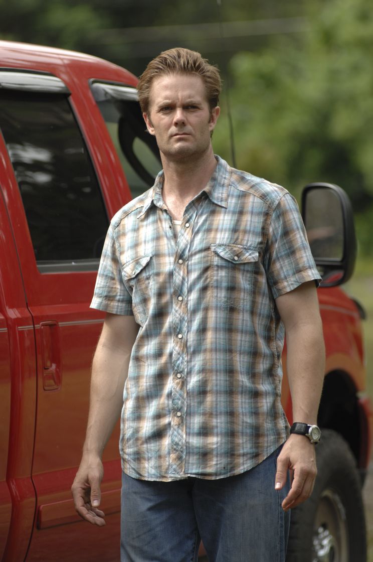 Garret Dillahunt